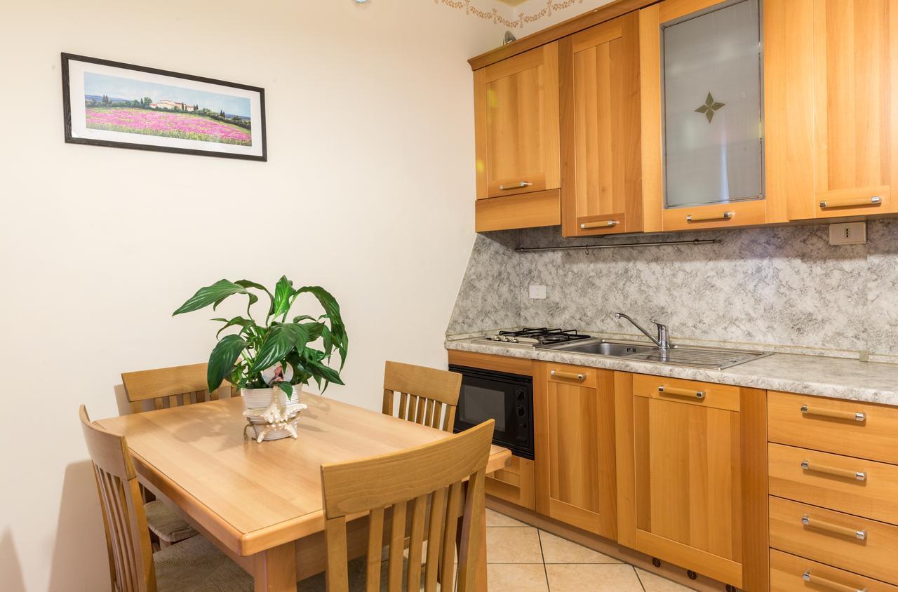 Aparthotel California 4*